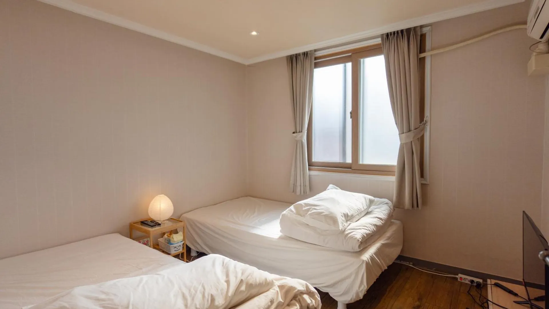5Br Family House, Near Gangnam, Coex 17Min, Private House Villa Seoul